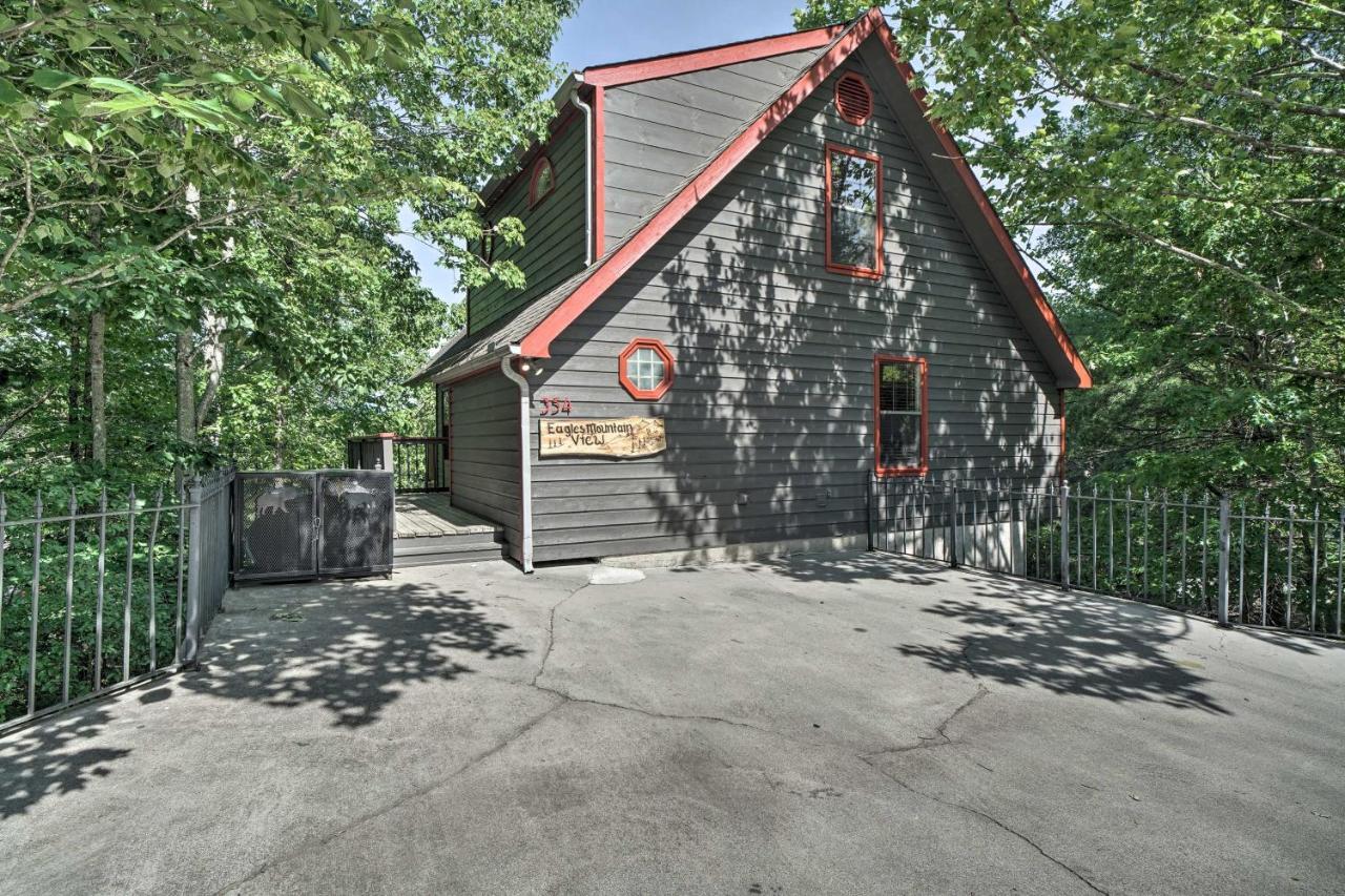 Rustic Pigeon Forge Home With Private Hot Tub! Екстер'єр фото